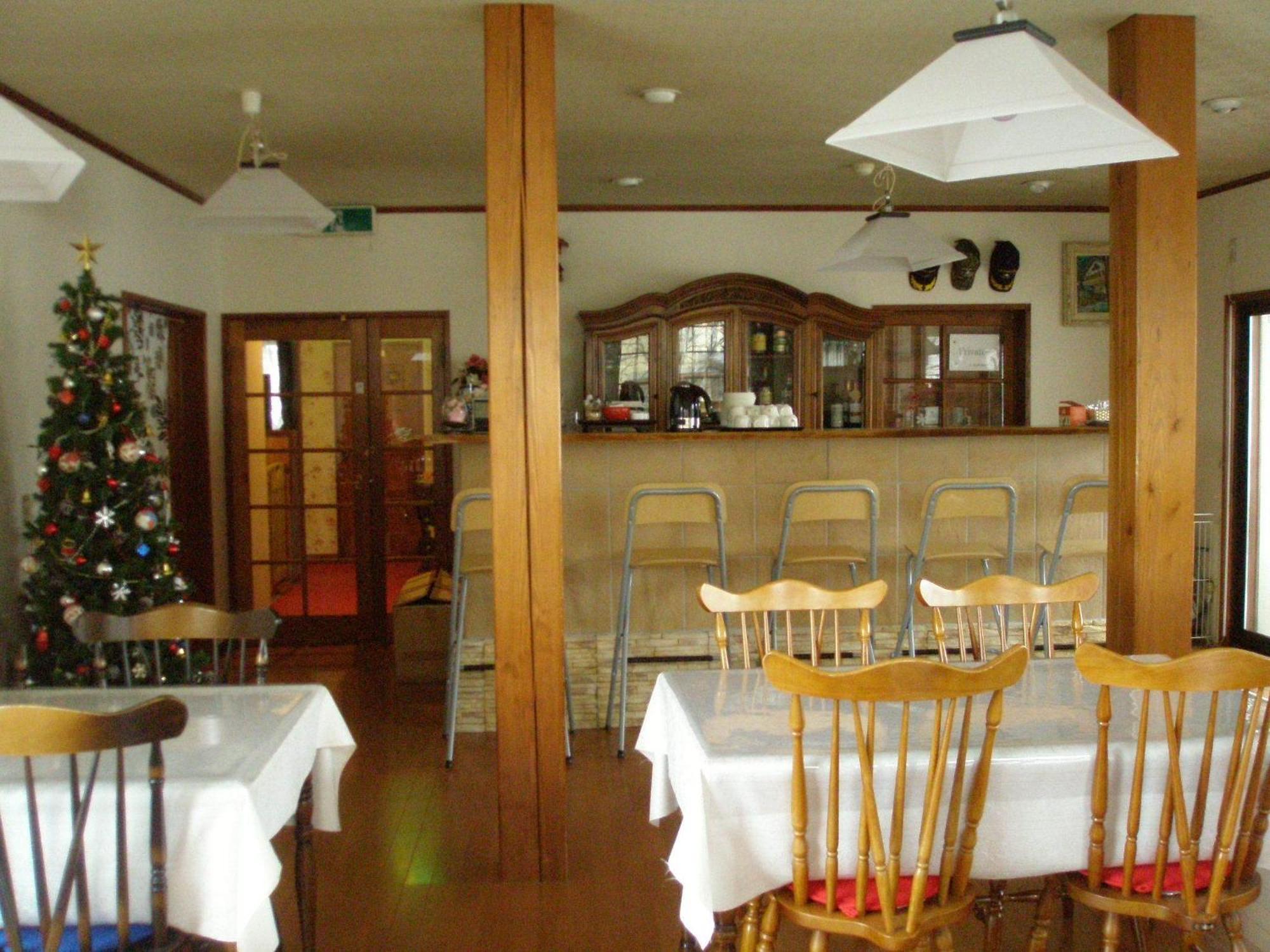Alpine Wind Bed & Breakfast Hakuba Ngoại thất bức ảnh